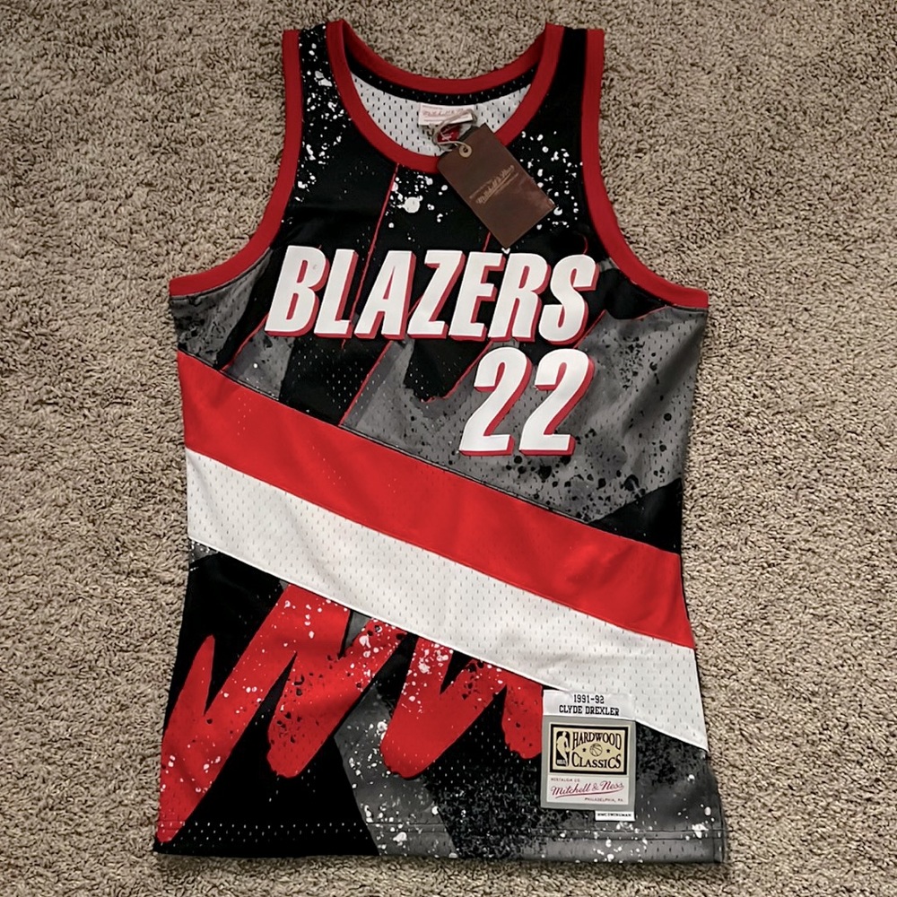 Portland Trail Blazers NBA Clyde Drexler Mitchell & Ness Jersey